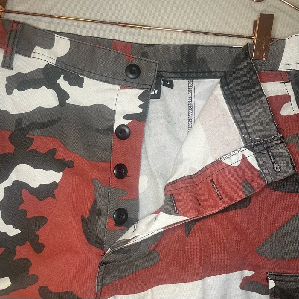 Backbone Red Black White‎ Camo Cargo Pants Jogger Style XL - Picture 4 of 16